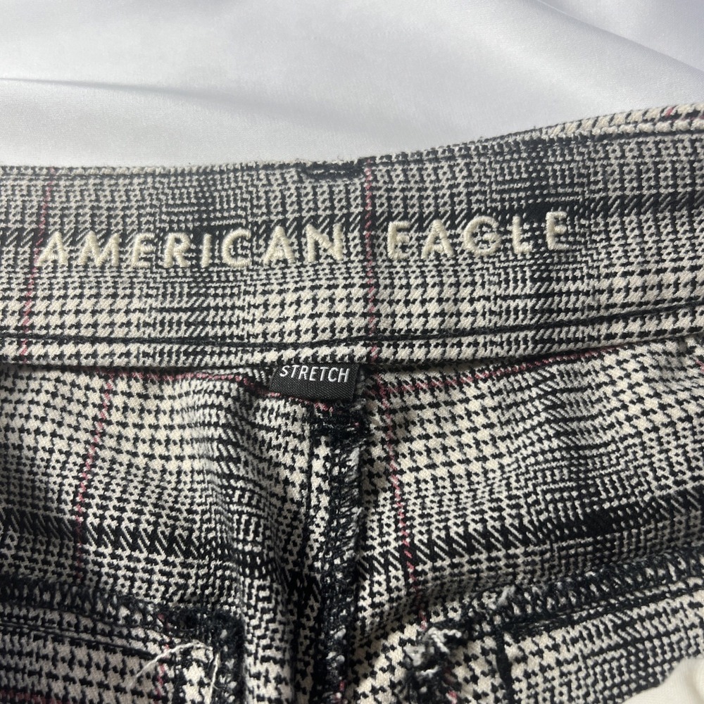 American Eagle Stretch Women's Plaid Pants Size 6 Red Black Tan Button Zip - Picture 5 of 8